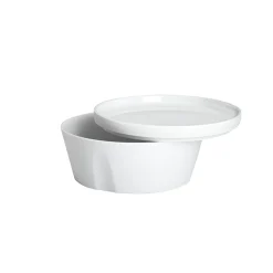 The White Economer's Crockery